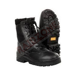 CHAUSSURE MONTANTE EN CUIR...